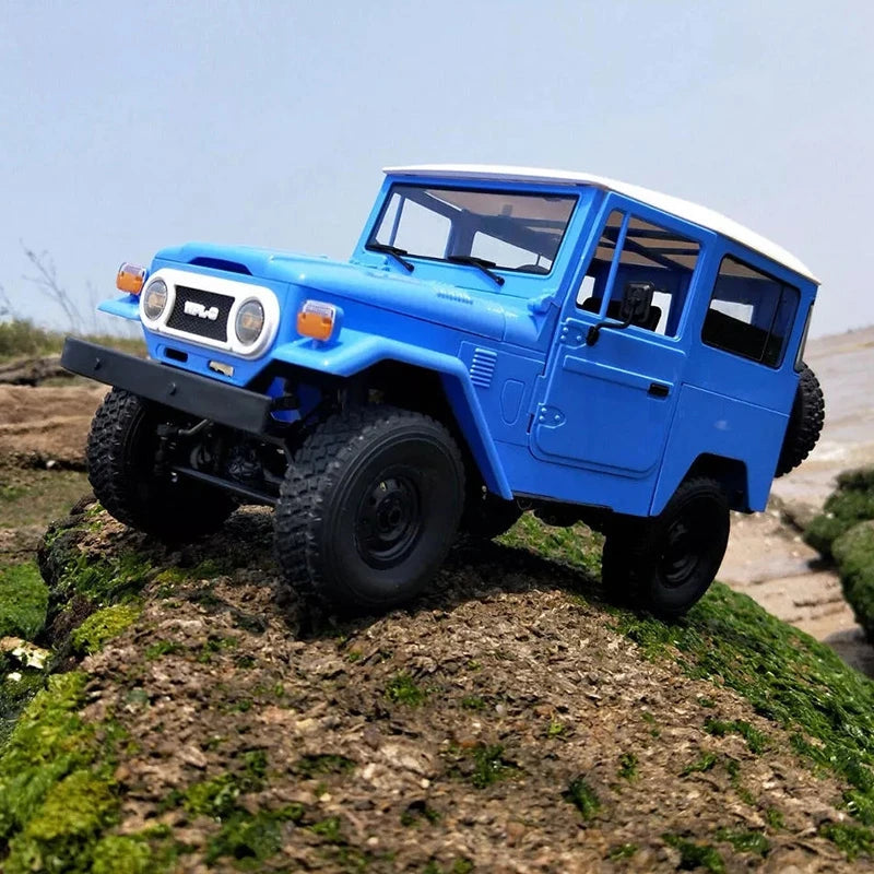 WPL RC Car C34 RTR 1/16 Toyota FJ40 4WD Climbing Off-road Truck