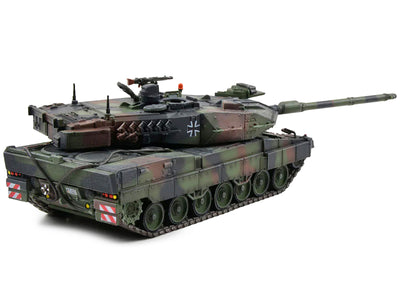 German Kampfpanzer Leopard 2A7 Main Battle Tank Woodland Camouflage 1/72 Diecast Model by Panzerkampf
