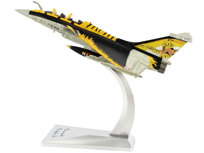 Dassault Rafale B Fighter Jet "NATO Tiger Meet" (2009) with Missile Accessories "Panzerkampf Wing" Series 1/72 Scale Model by Panzerkampf