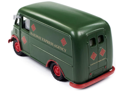 International Metro Van Matt Dark Green "Railway Express Agency" 1/87 (HO) Scale Model Car by Classic Metal Works