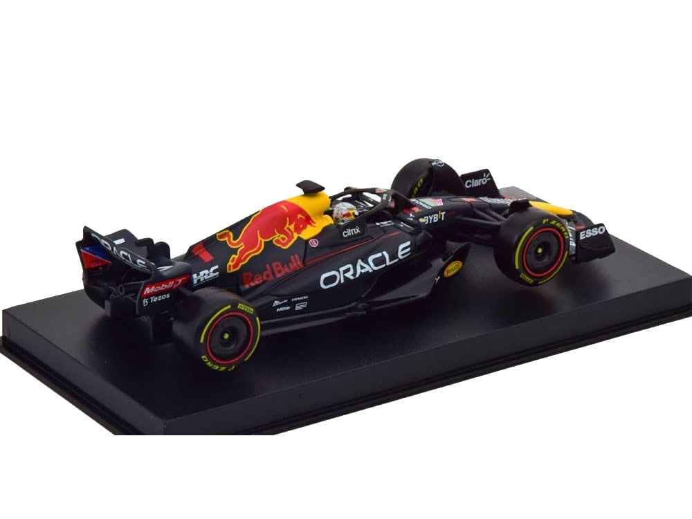 Red Bull Racing RB18 #1 Max Verstappen "Formula One F1 World Championship" (2022) with Display Case 1/43 Diecast Model Car by Bburago