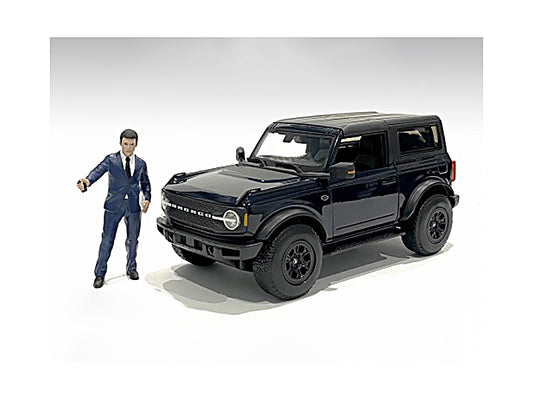 "The Dealership" Male Salesperson Figurine for 1/18 Scale Models by American Diorama