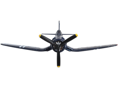Chance-Vought Corsair F4U-1 Fighter Aircraft "Mad Cossack" VMF-512 USS Gilbert Islands (July 1945) "Oxford Aviation" Series 1/72 Diecast Model Airplane by Oxford Diecast