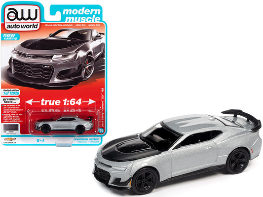 2019 Chevrolet Camaro ZL1 1LE Satin Steel Gray Metallic with Black Hood "Modern Muscle" Limited Edition to 12920 pieces Worldwide 1/64 Diecast Model Car by Auto World