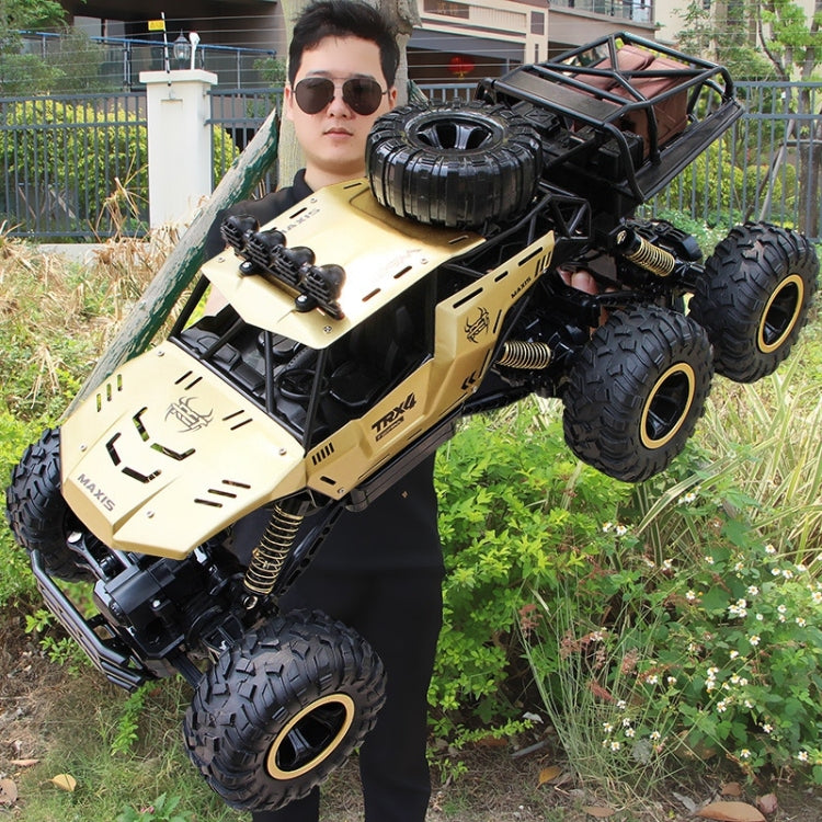 4WD Oversized Alloy Six Wheel Vehicle RC Car(Gold)