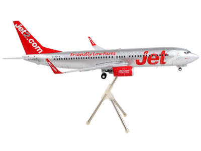Boeing 737-800 Commercial Aircraft "Jet2.Com" Silver with Red Tail "Gemini 200" Series 1/200 Diecast Model Airplane by GeminiJets