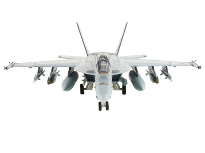 Boeing F/A-18F Super Hornet Fighter Aircraft "VFA-122 Flying Eagles" (2022) United States Navy "Air Power Series" 1/72 Diecast Model by Hobby Master
